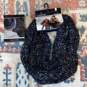 NWT Cuddl Duds Infinity Scarf and Ear Warmers Set
